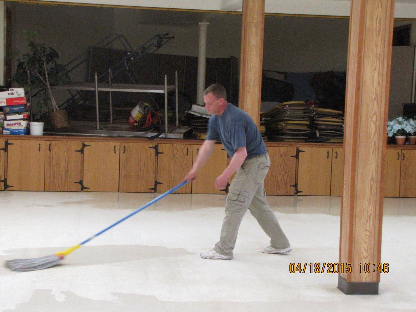 image-627334-Stripping_floor_Saint_Marys_Hall.jpg